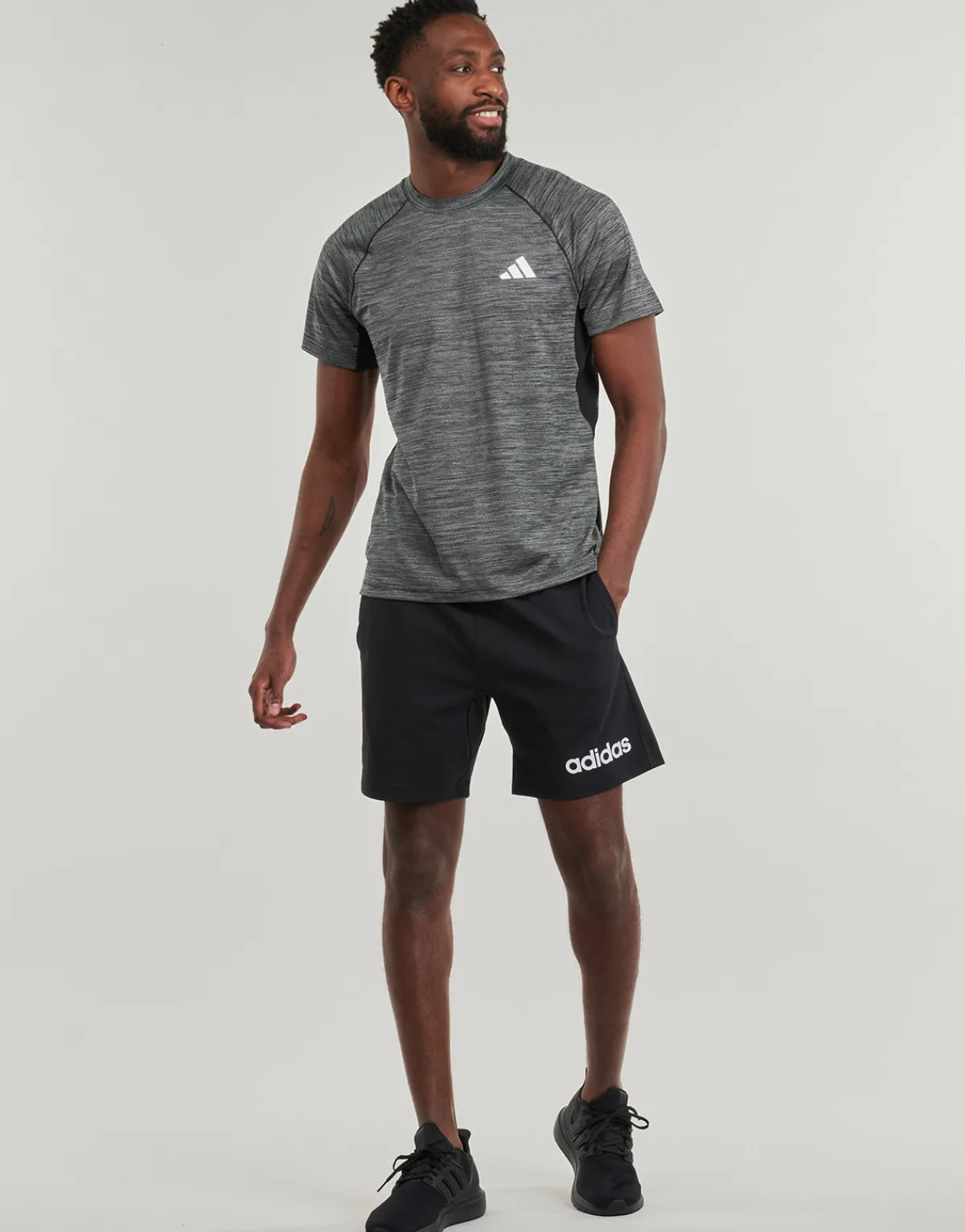 Shorts & Bermudas^Adidas Sportswear - JE9012 Noir