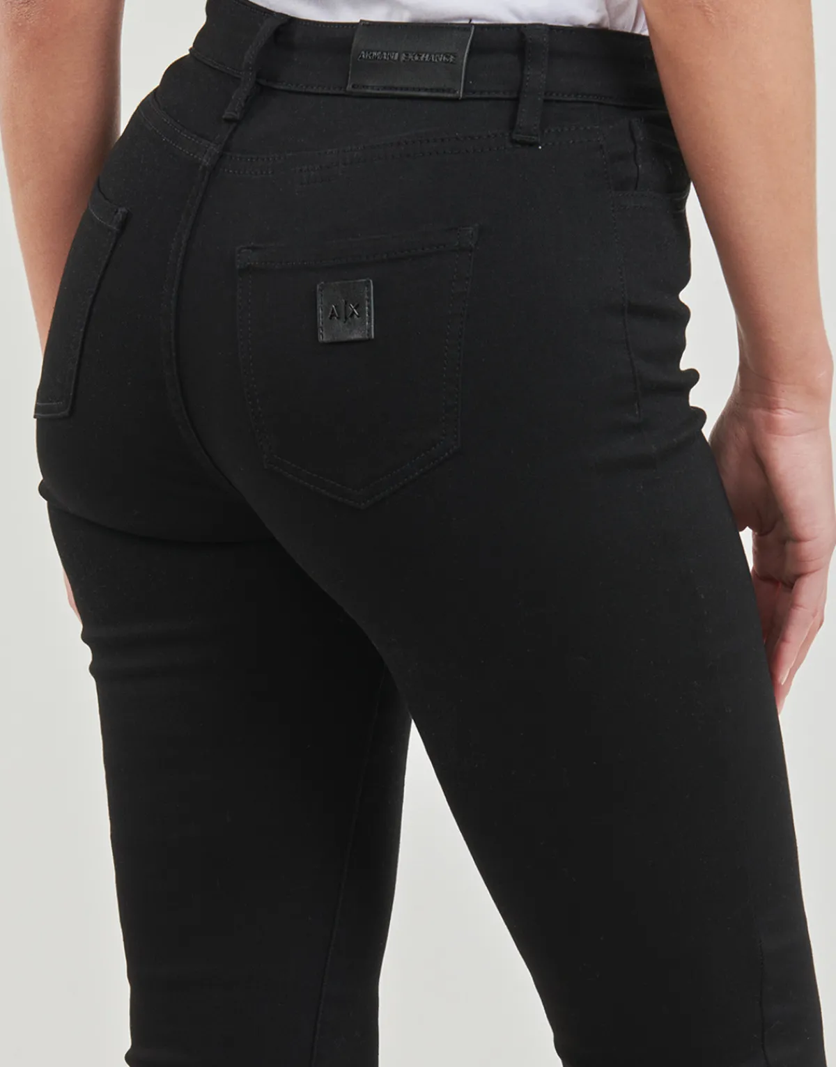 Jeans^Armani Exchange - 8NYJ45 Noir