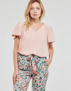 Tops / Blouses^Betty London - BLOOME Rose