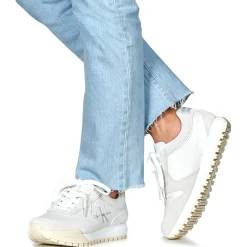 Baskets Mode^Calvin Klein Jeans - TOOTHY RUNNER IRREGULARLINES Blanc