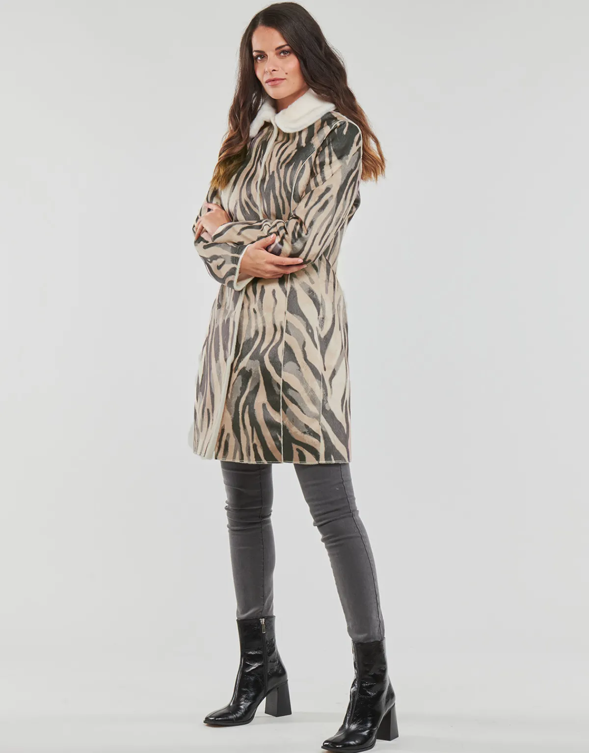 Manteaux^Guess - EDITH REVERSIBLE COAT Multicolore
