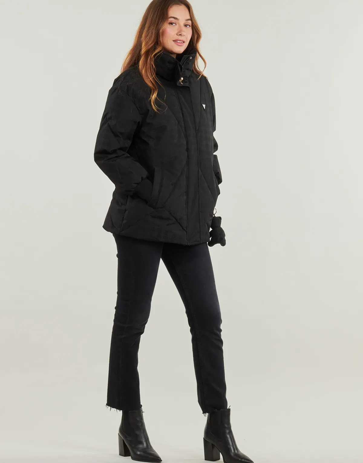 Manteaux^Guess - 4G LOGO PUFFER JACKET Noir