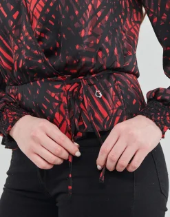 Tops / Blouses^Guess - LS PIPER TOP