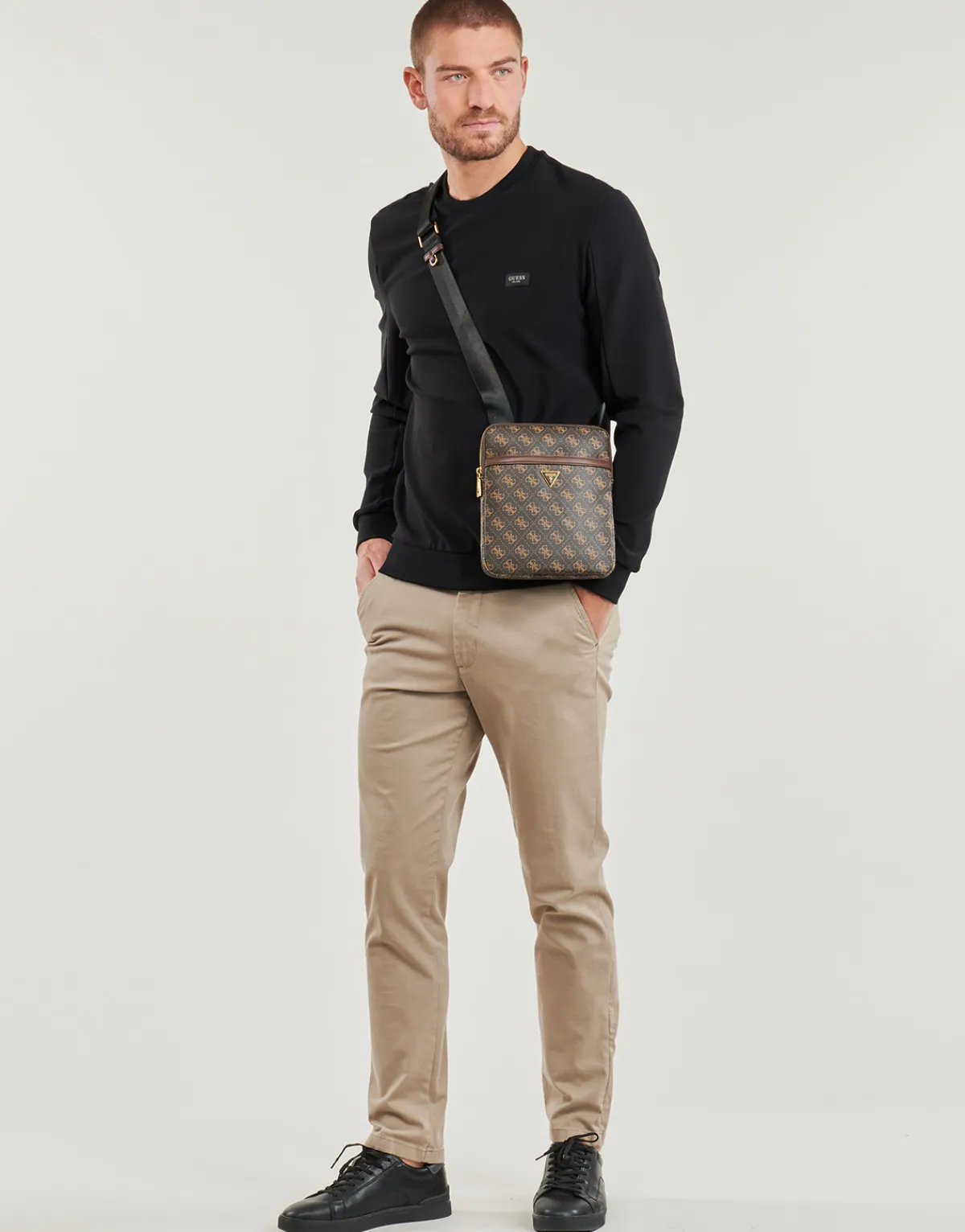 Sweats & Polaires^Guess - TECH STRETCH CN Noir