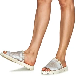 Mules / Sabots^Papucei - MARY Beige