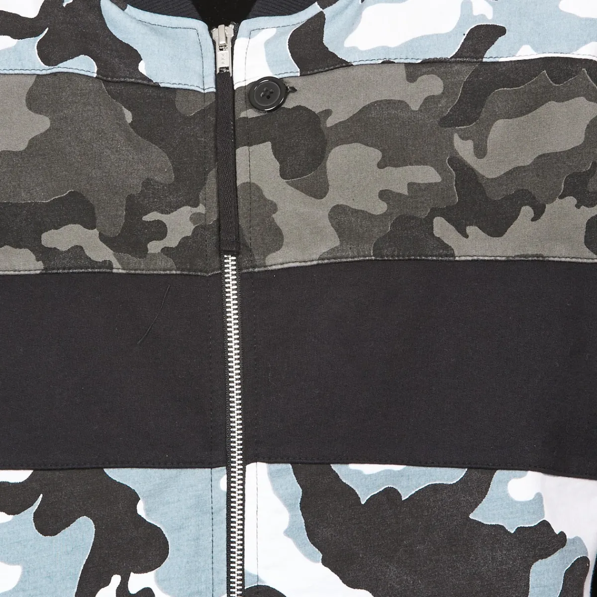 Vestes^Religion - CAMO