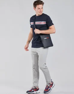 T-shirts & Polos^Tommy Hilfiger - CN SS TEE LOGO Marine