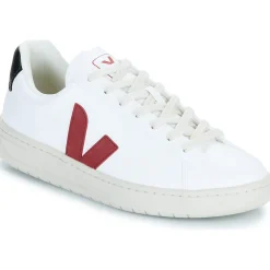 Baskets Mode^Veja - URCA