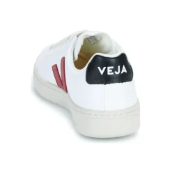 Baskets Mode^Veja - URCA