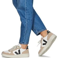 Baskets Mode^Veja - V-10